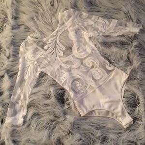 White lace long sleeve see through bodysuit